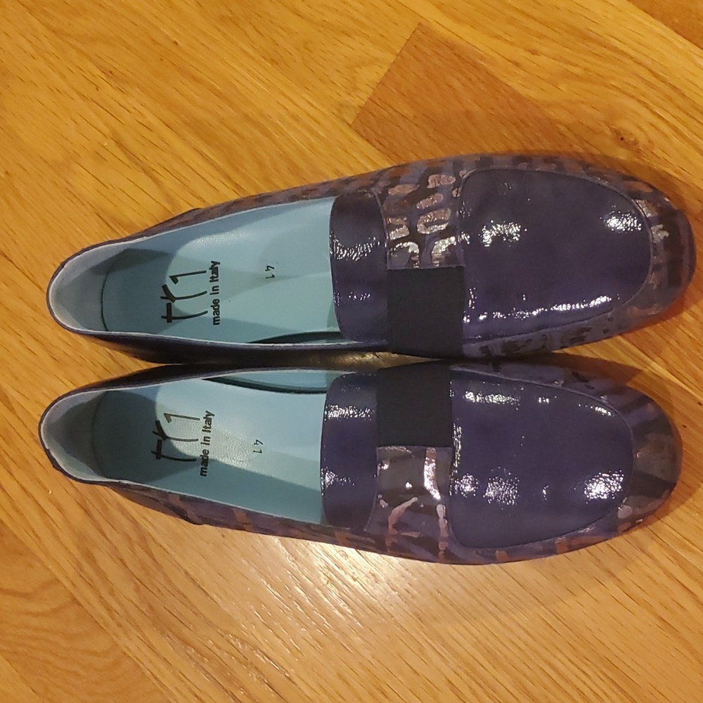 SALE Thierry Rabotin navy metallic loafers, fun and dressy, US Size 10.5